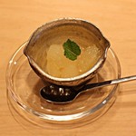 日本料理　百屋 - 洋梨のゼリー寄せ