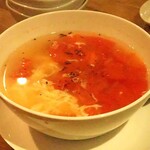 異彩中国菜館湖宮 - トマトと卵のスープ