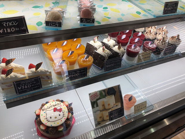 大野屋菓子店 - 桑折（ケーキ）の写真