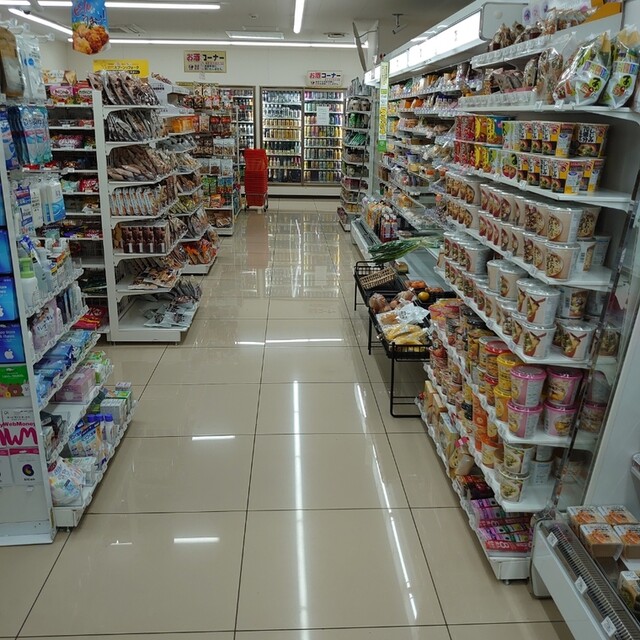 セブンイレブン 旭川3条7丁目店（SEVEN-ELEVEN） - 旭川（コンビニ・スーパー）の写真