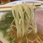 幸ちゃんラーメン - 麺は細ストレート系