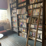 Maru Kafe - 図書室使いも可能。
                        