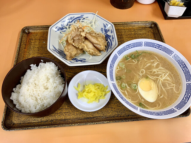 豚太郎 空港店 - 教会前/ラーメン | 食べログ