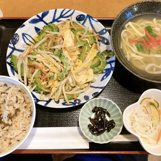 お食事処 よしや_1