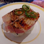 かっぱ寿司 - マグロ醤油炙り
