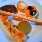 たねや 守山玻璃絵館 - タルトやフィナンシェ、クッキーなど焼き菓子