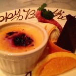 Bar Vintage with Restaurant - お誕生日プレート