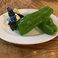 カルネジーオ イースト - 