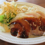 カフェ メラキ - ゆで豚のマスタード醤油ソース　935円