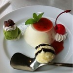 ヴァンガード - サラダランチのデザート