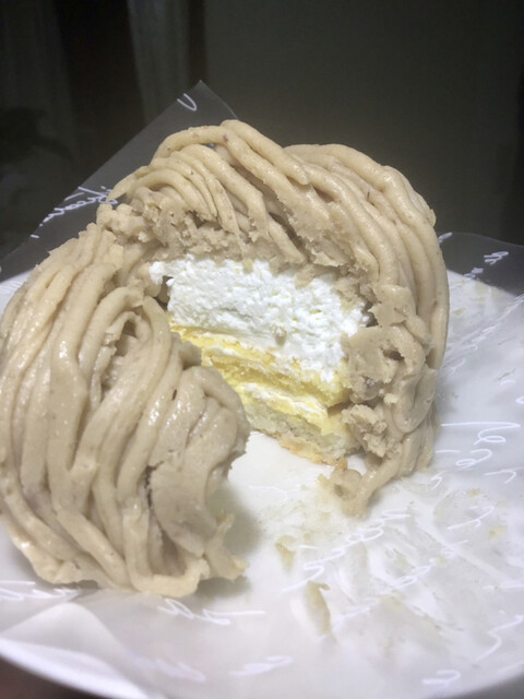 スイス菓子 バーゼル 星田 ケーキ 食べログ