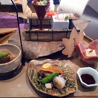 名駅なだ万茶寮 - 