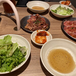 Yakiniku Hiroshouten - 