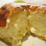 ルテカフェ ベーカリー スイーツ - フレンチブリュレ 旬のフルーツ添え