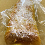 ハートブレッドアンティーク - 料理写真:「カスタードホイップコロネ」237円税込み