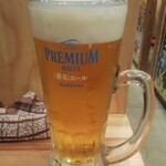 奇跡の手羽先 サラリーマン横丁 - 生ビール プレミアムモルツ(税込)330円 (2021.8/中旬)