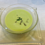 ル・バンボッシュ - グリンピースの冷製スープ