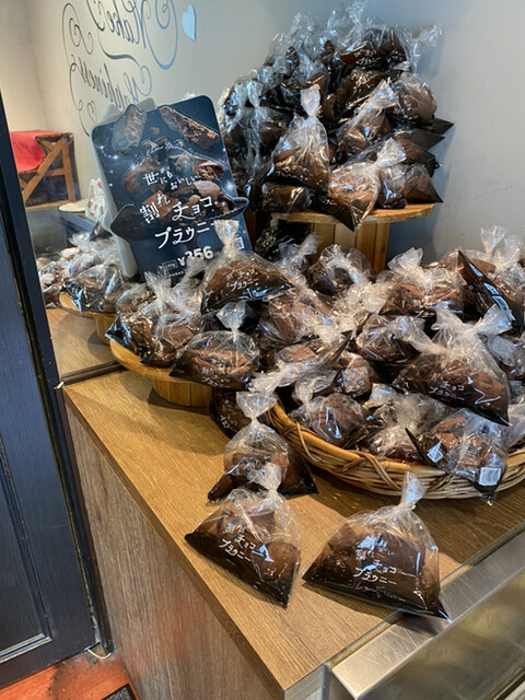 ハートローズ ブレッドボックスス ブラウン ハート型のガラスフレンチカントリー 73b199c7efc32c3b1672906114.jpeg