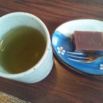 とんかつと和食 わかさ - 水羊羹とお茶