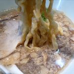 Ag - ゴンブトニボシ醤油小の麺