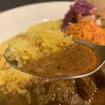 ミセス・ダダ - ラムカレースプーン上げ