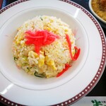 大衆食堂 半田屋 - 炒飯(大盛り)　200円