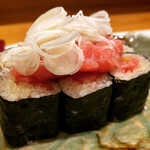 鮨二代目太郎 - トロたく巻