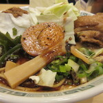 桂花ラーメン - マー油多めの太肉麺