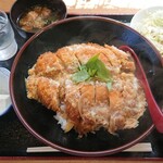 丼物と定食専門のお店 丼なもん家 - カツ丼￥900-