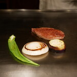 鉄板焼ステーキ 喜扇亭 - 