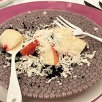 ペレグリーノ - 夏の料理 　白桃　ストラッチャテッラ　パルミジャーノレッジャーノ