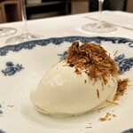 ペレグリーノ - マスカルポーネのジェラート ヘーゼルナッツ