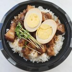 味覚天国 たまや - ルーロー飯　800円