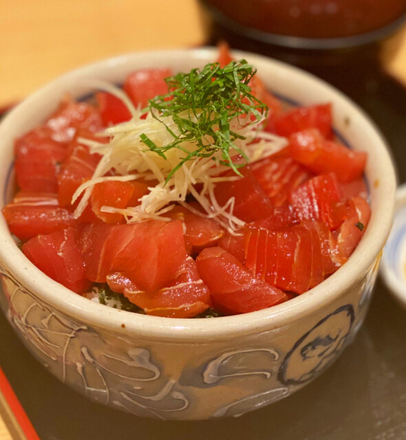 鮪小屋本店 ユニモール店 (まぐろごやほんてん) 国際センター/魚介料理・海鮮料理/ネット予約可 食べログ 鮪小屋本店 ユニモール店 (まぐろごやほんてん) 国際センター/魚介料理・海鮮料理/ネット予約可 食べログ