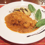 ガネーシュ - 2012秋を愉しむコース(3500円)の鶏肉と秋野菜のクリーミーなソース