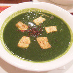 ガネーシュ - キノコとチーズのほうれん草カリー(1250円)