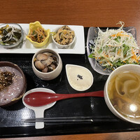 ヒル薬膳粥・ヨル貝料理カイノクチ - 