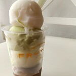 フレッシュフルーツファクトリー FRUTICO - フォース(上からナイアガラ、ピスタチオ、りんご、チョコ）、