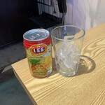 Kuya's Kusinang Pinoy - マレーシア製造のパイナップルジュース