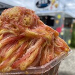 ケータリング茅 果実氷 - ミックスはフルーツの味が濃く、甘酸っぱくてとても美味しかった！
氷もふわっふわで最高！試す価値あり！是非一度！