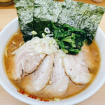 横浜ラーメン 町田家 - 