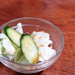 てんやわんや - お通しのサラダ