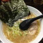 豚骨醤油 蕾 - 豚骨醤油ラーメン