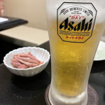 Pasuta Hiroba - 豚のあたりめ と ビール