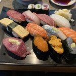 歩 - にぎり12貫