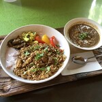 スプーンソング - 【7月1日(木)】チキンコランブ(カレー)とチキンビリヤニ