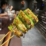 YAKITORI 燃 es - 鷄を焼いて美味い店は野菜も美味い！