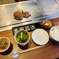 くずし鉄板 あばぐら 神田店 - 