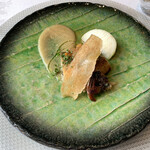 リストランテ アルベラータ - 鮎のコンフィ　酸味の効いたオリーブのソース