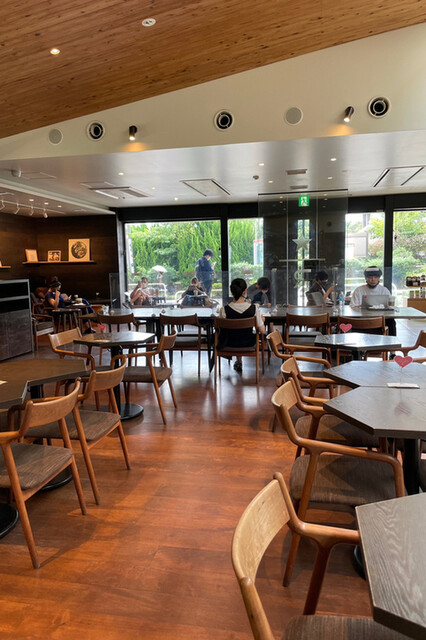 内観写真 : スターバックス・コーヒー 鎌倉御成町店 （STARBUCKS COFFEE） - 鎌倉/カフェ | 食べログ